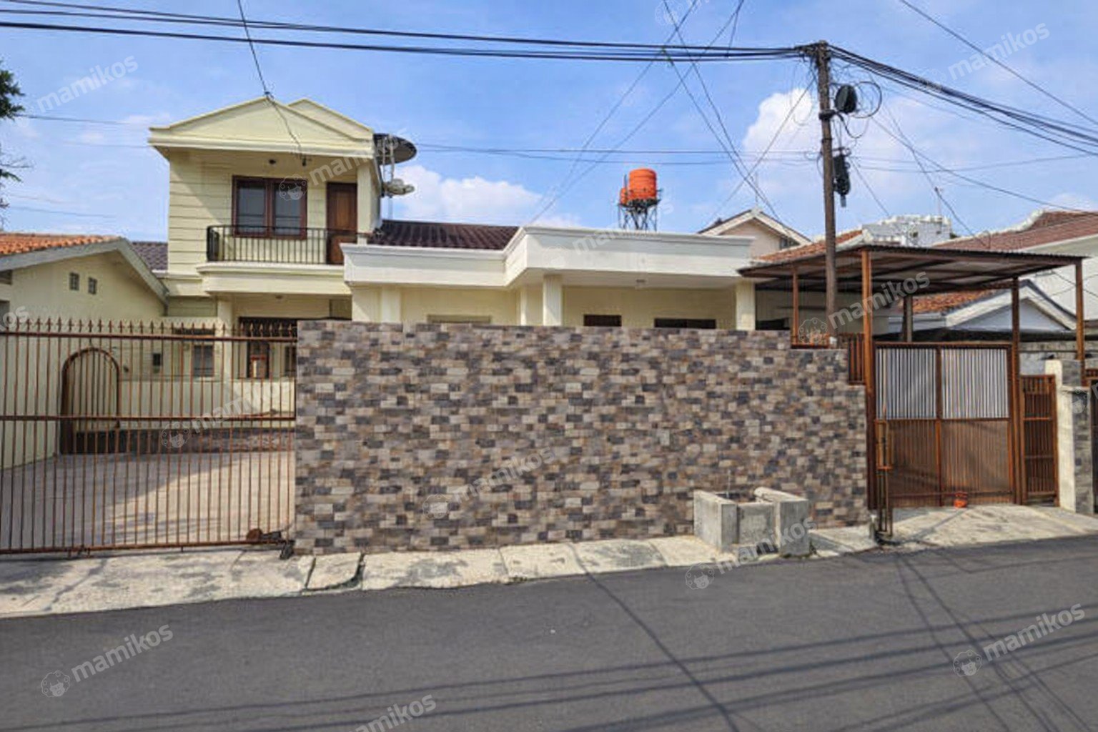 Rumah 5KT 4KM Kemanggisan Jakarta Barat