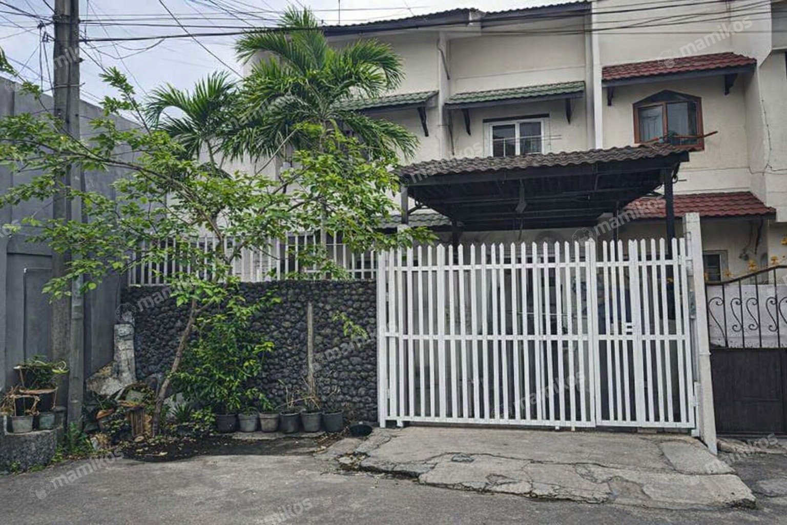 Rumah 3KT 3KM Taman Ratu Jakarta Barat