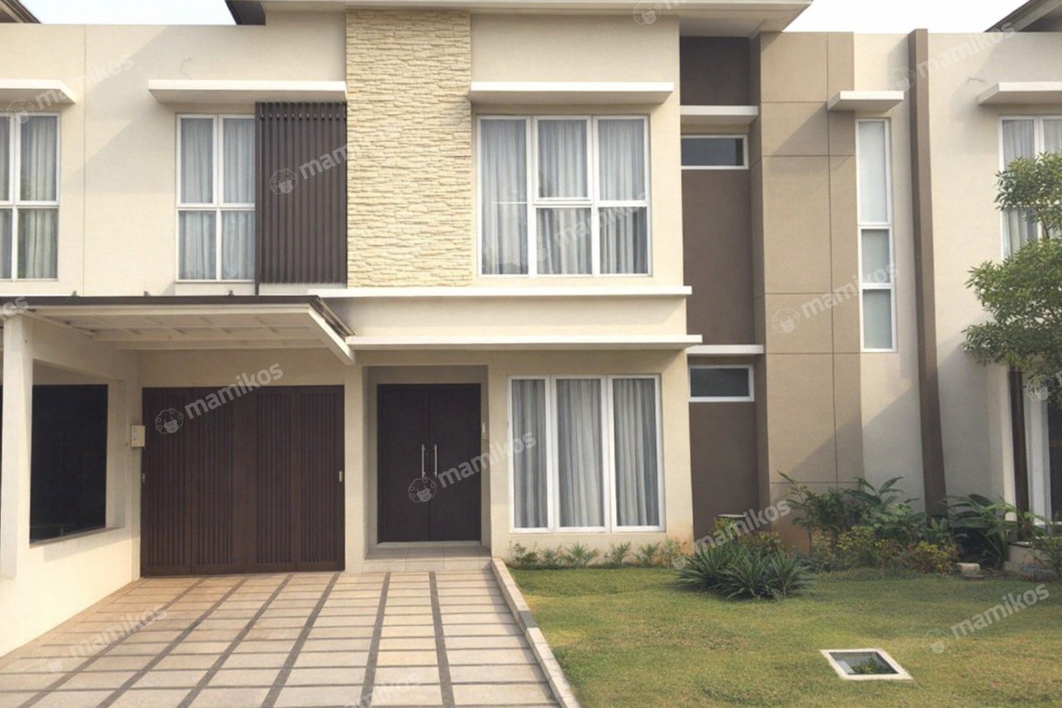 Rumah 4 Kamar Tidur 4 Kamar Mandi 2 Lantai Jakarta Garden City Jakarta Timur
