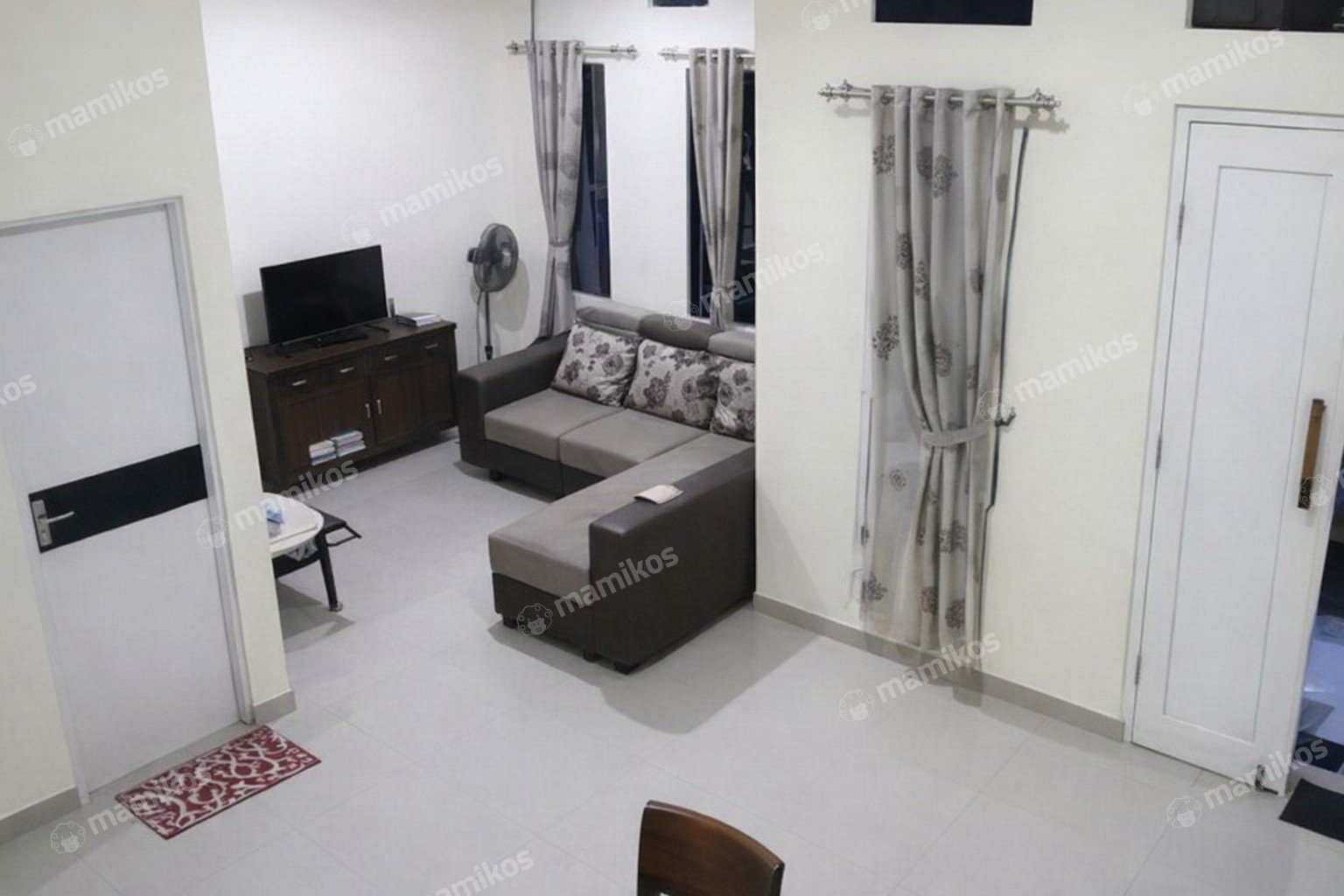 Rumah Sertifikat SHM 3 Kamar Tidur 2 Kamar Mandi Pesanggrahan Jakarta Selatan