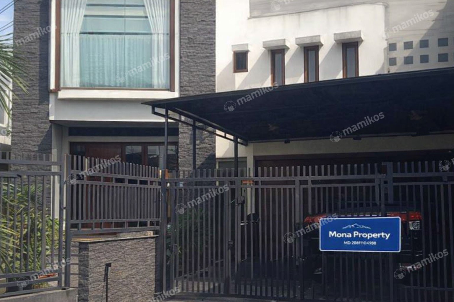 Rumah Sertifikat SHM 7 Kamar Tidur 4 Kamar Mandi Raffles Hills Jakarta Timur