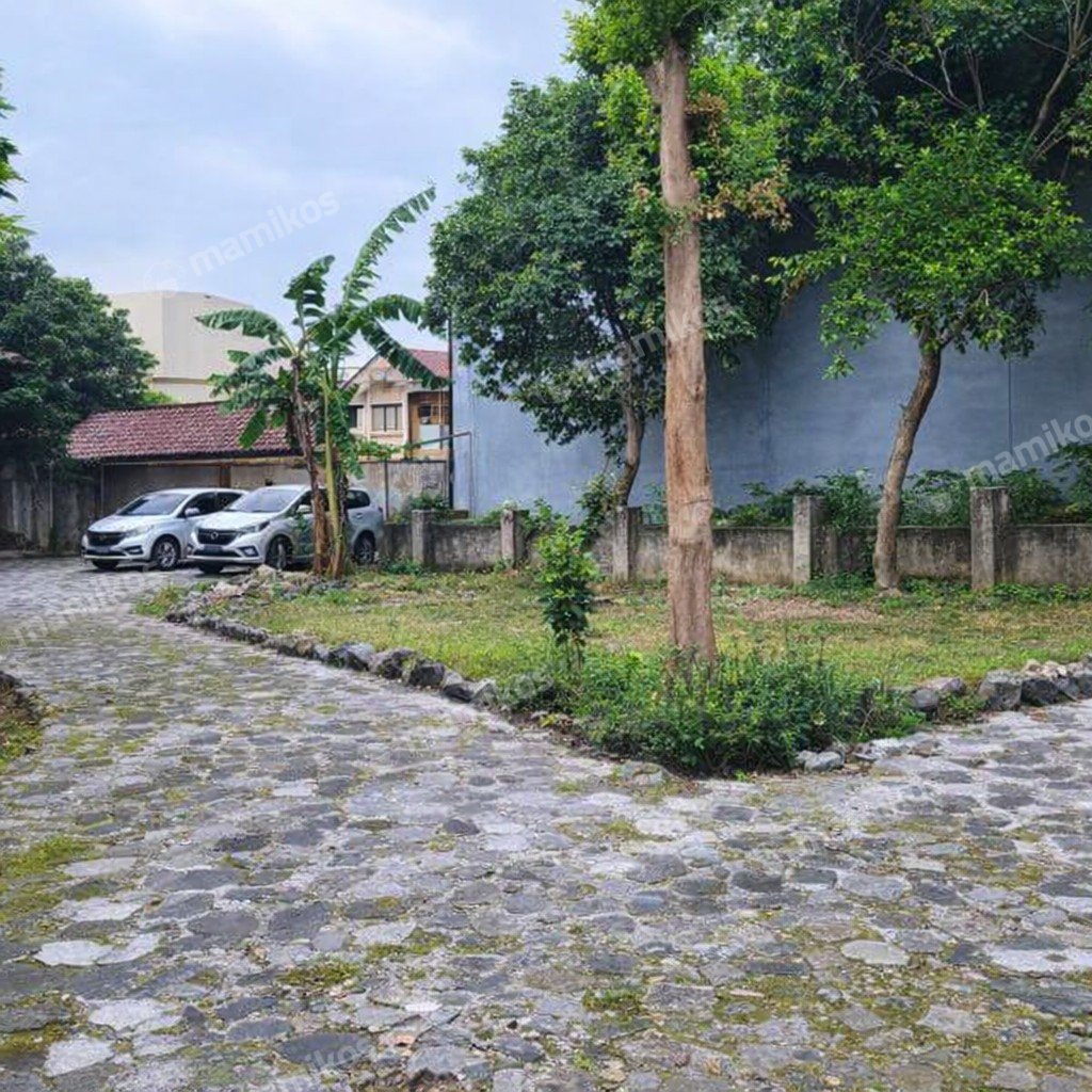 Rumah Sertifikat SHM 6 Kamar Tidur 3 Kamar Mandi Kramat Jati Jakarta Timur - Photo 5