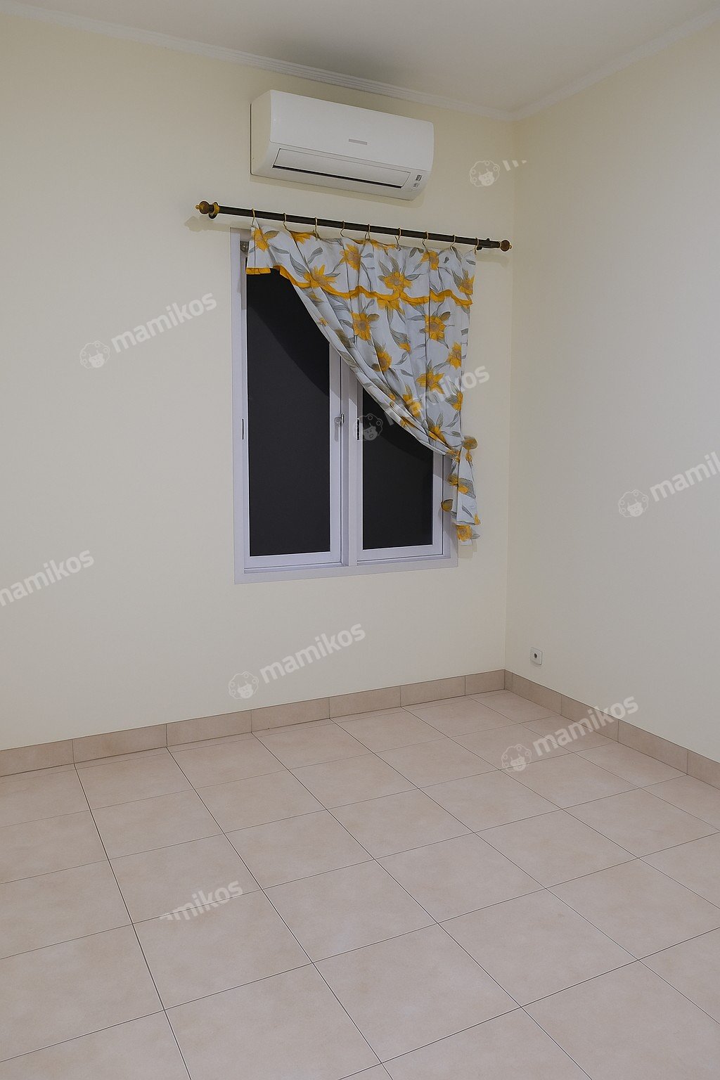 Rumah Sertifikat SHM 4 Kamar Tidur 3 Kamar Mandi Permata Buana Jakarta Barat - Photo 4