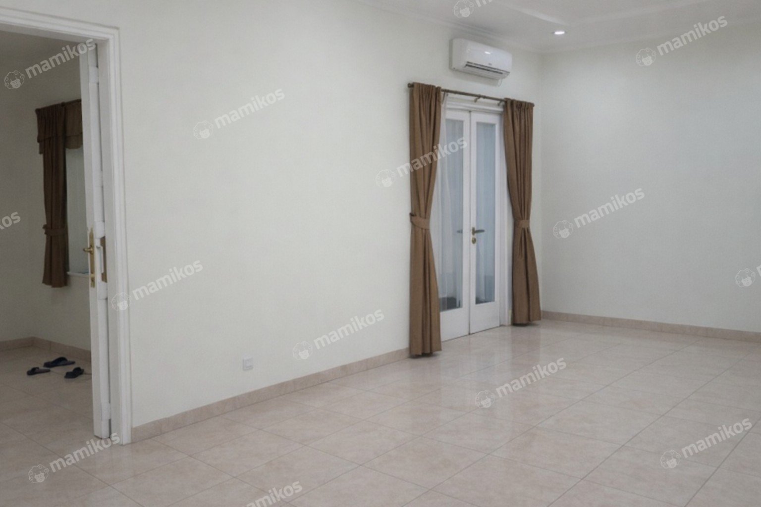 Rumah Sertifikat SHM 4 Kamar Tidur 3 Kamar Mandi Permata Buana Jakarta Barat - Photo 5