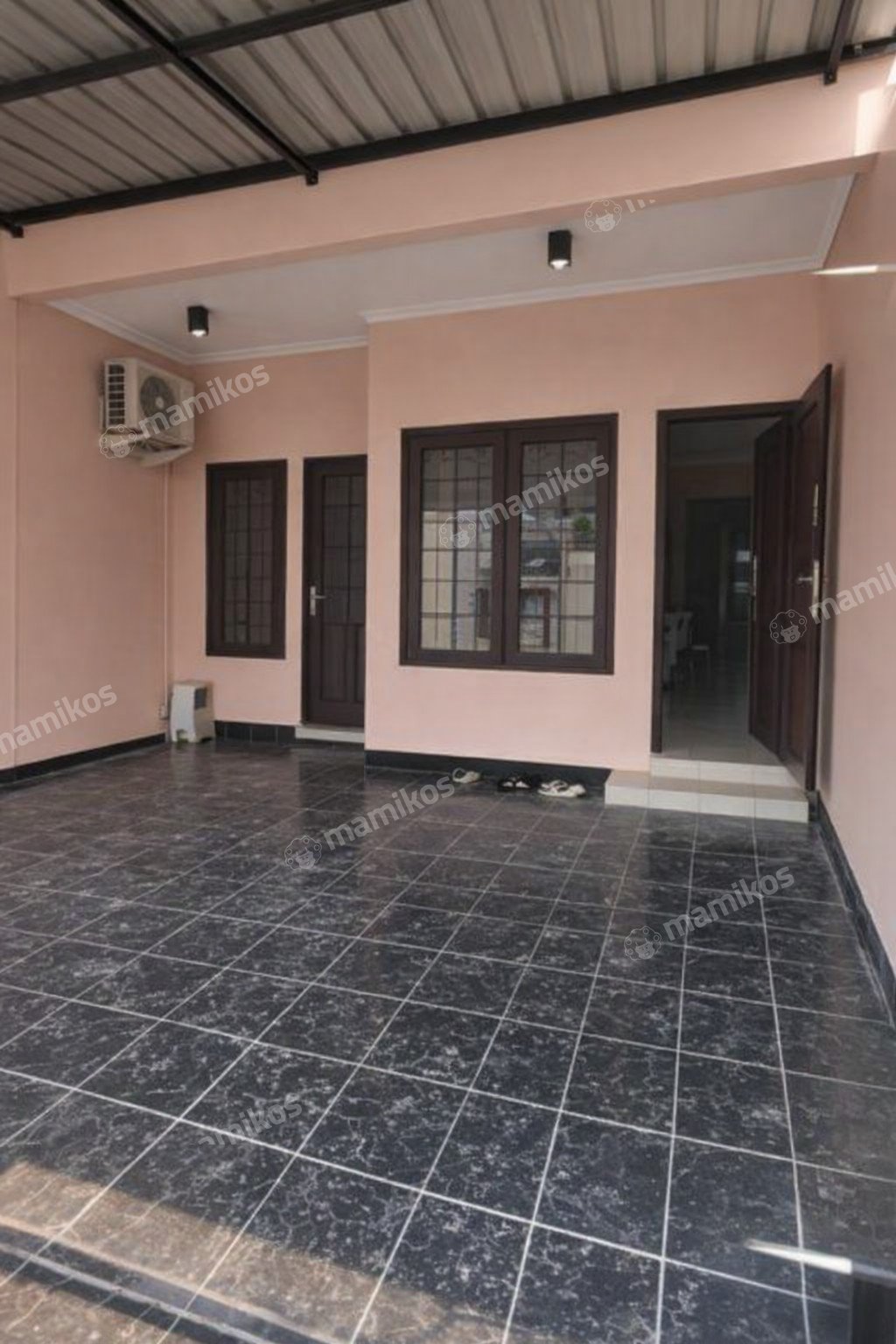 Rumah Sertifikat SHM 4 Kamar Tidur 4 Kamar Mandi Kebayoran Baru Jakarta Selatan - Photo 2