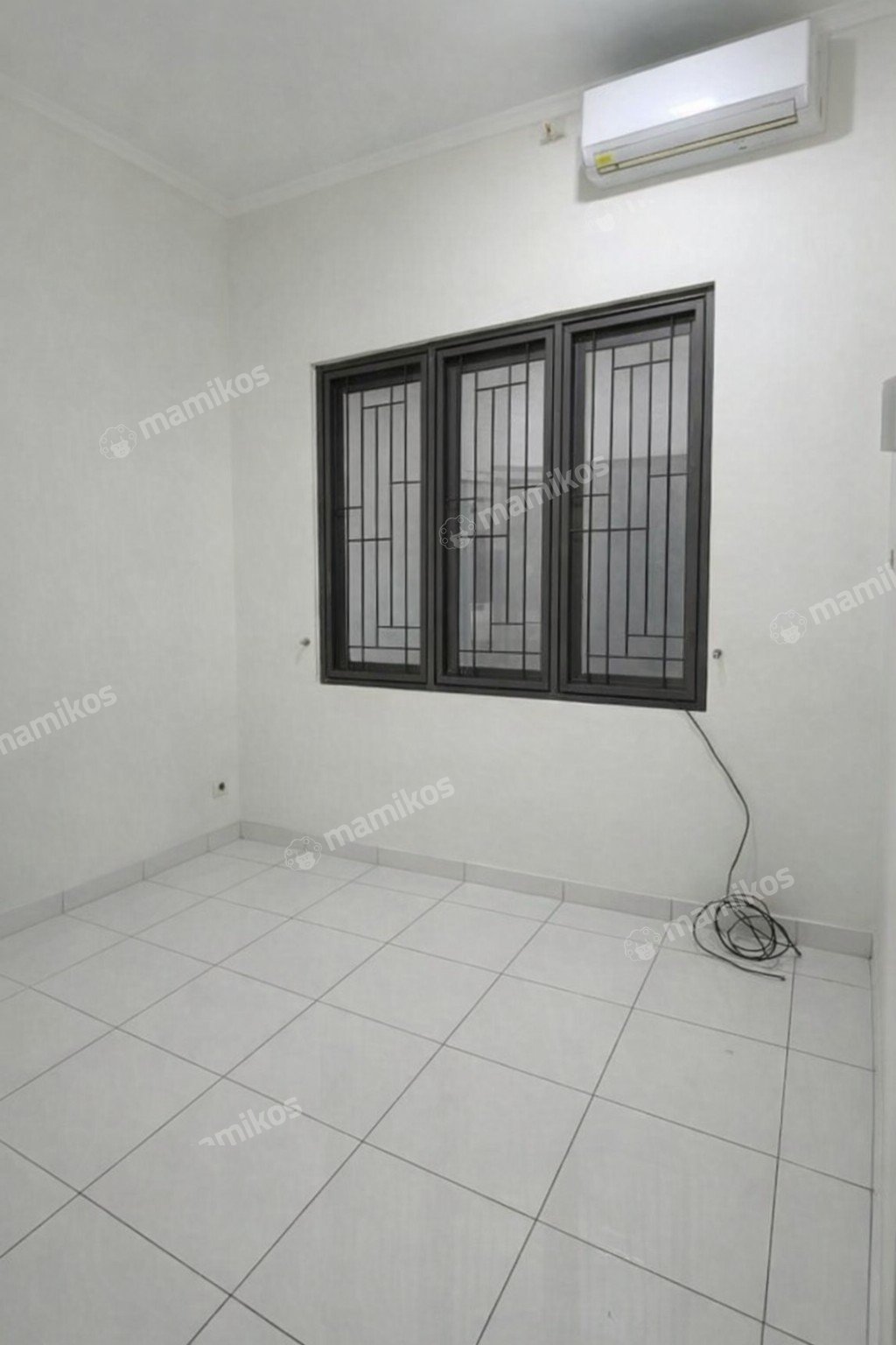 Rumah Sertifikat SHM 4 Kamar Tidur 4 Kamar Mandi Kebayoran Baru Jakarta Selatan - Photo 4