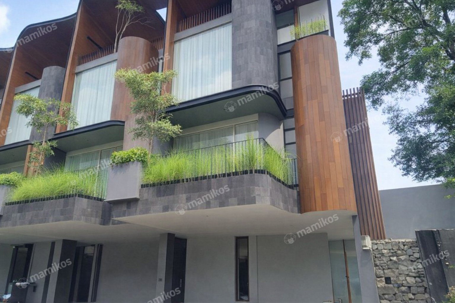 Rumah Sertifikat HGB 3 Kamar Tidur 4 Kamar Mandi Kemang Jakarta Selatan