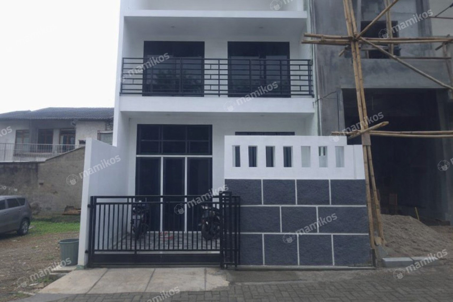 Rumah Sertifikat SHM 3 Kamar Tidur 2 Kamar Mandi Pondok Kelapa Jakarta Timur
