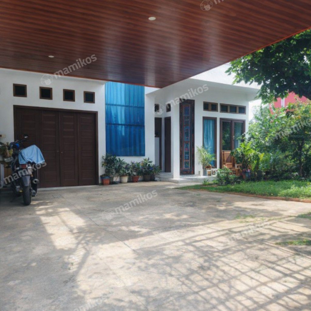 Rumah Sertifikat SHM 6 Kamar Tidur 5 Kamar Mandi Ciracas Jakarta Timur - Photo 2