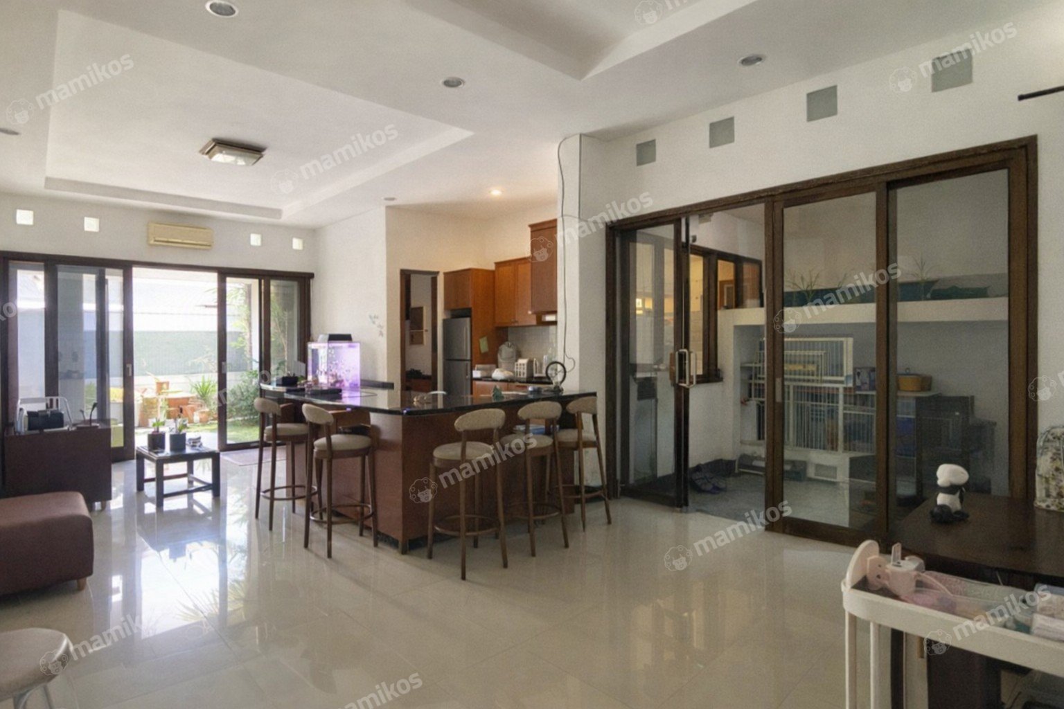 Rumah Sertifikat SHM 4 Kamar Tidur 4 Kamar Mandi Fatmawati Jakarta Selatan