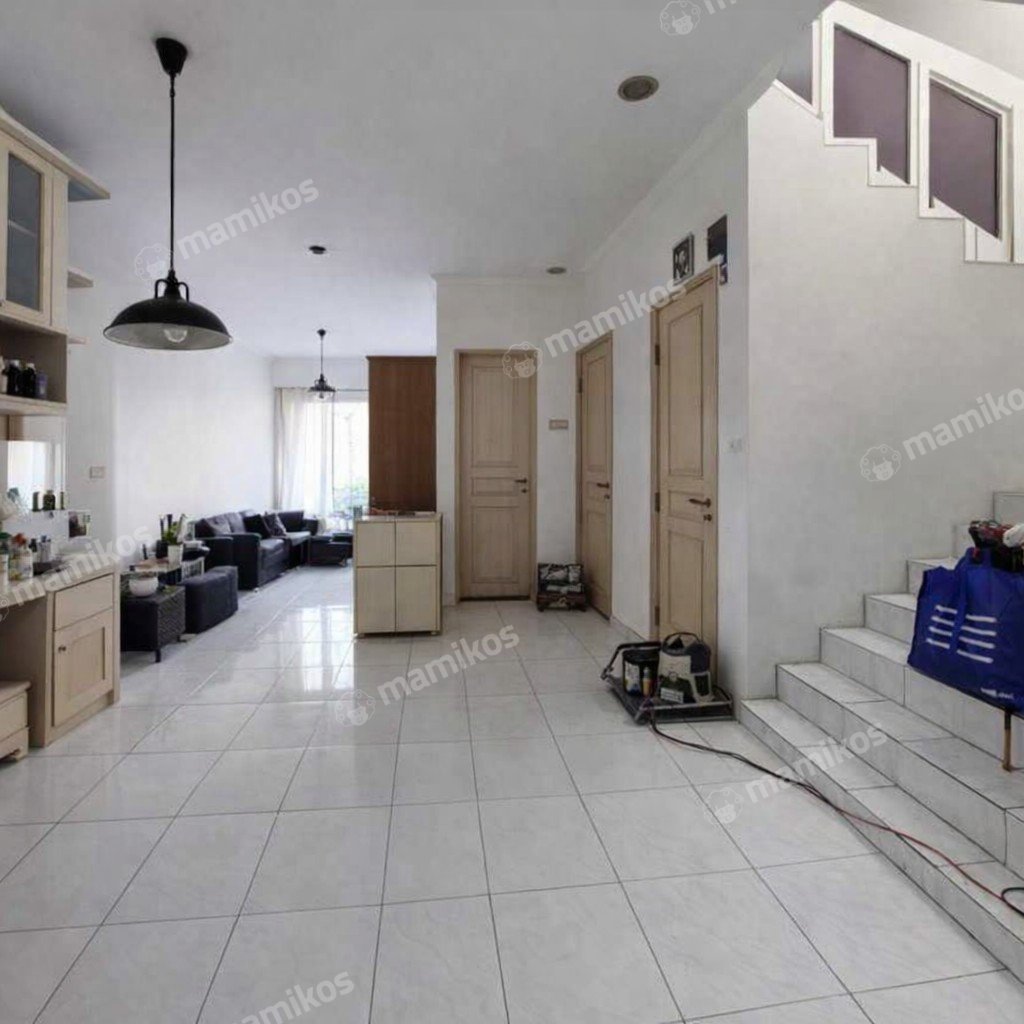 Rumah Sertifikat SHM 5 Kamar Tidur 3 Kamar Mandi Sunrise Garden Jakarta Barat - Photo 2