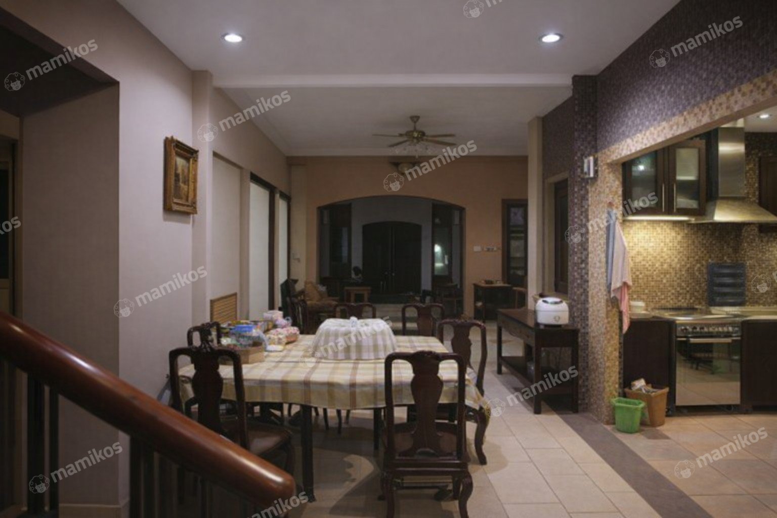 Rumah Sertifikat SHM 6 Kamar Tidur 4 Kamar Mandi Radio Dalam Jakarta Selatan - Photo 2