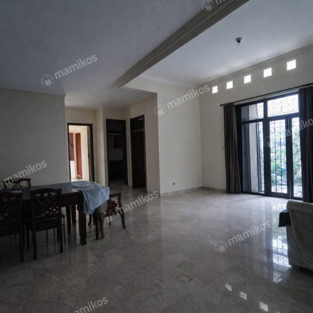 Rumah Sertifikat SHM 3 Kamar Tidur 2 Kamar Mandi Kampung Rambutan Jakarta Timur - Photo 2