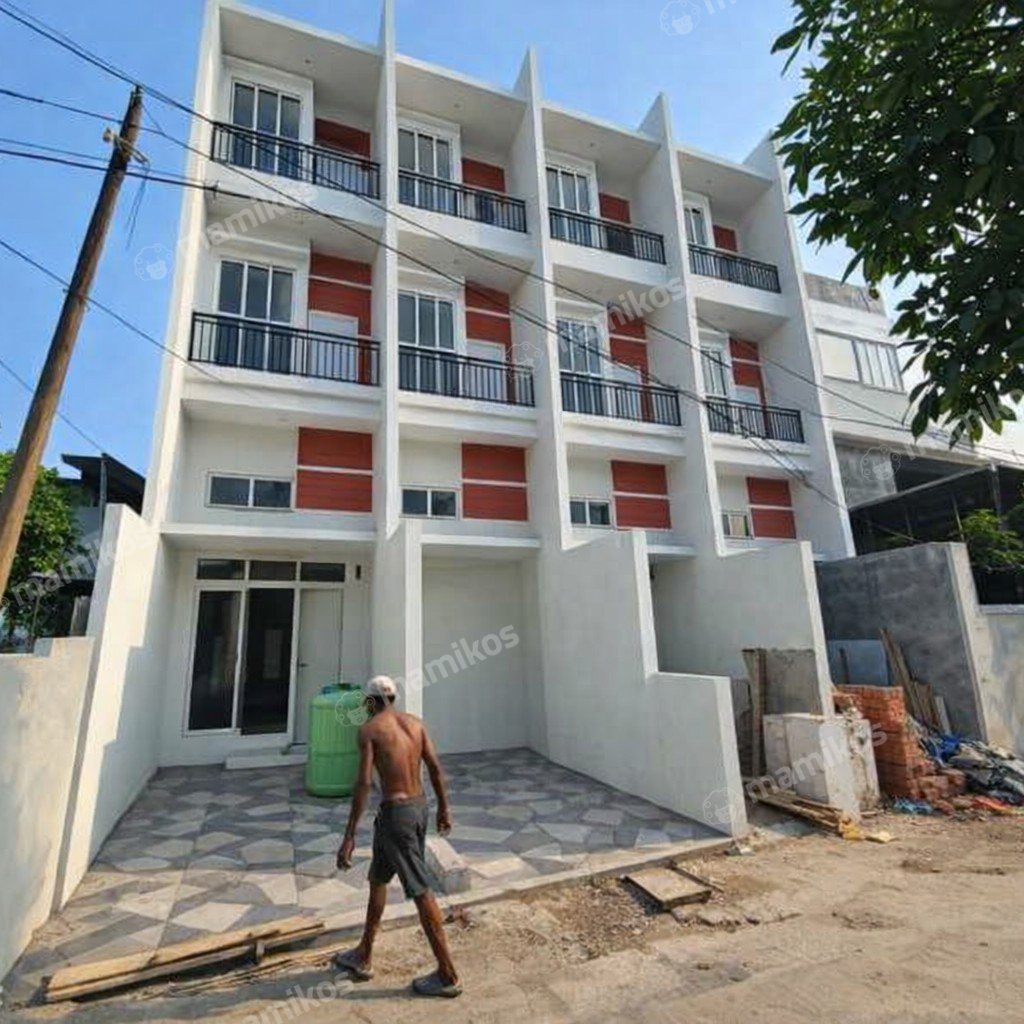 Rumah Sertifikat SHM 3 Kamar Tidur 3 Kamar Mandi Taman Ratu Jakarta Barat - Photo 2