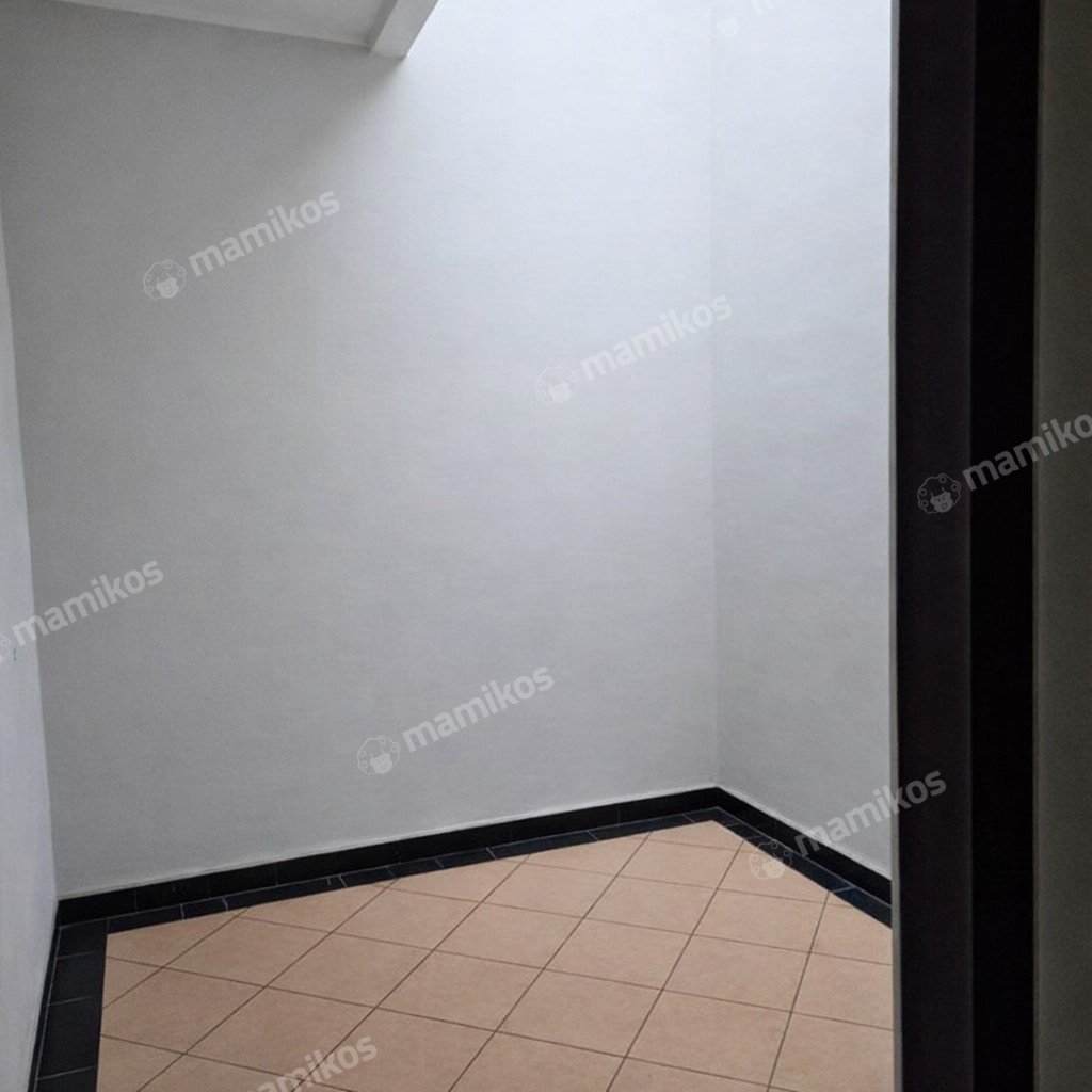 Rumah Sertifikat SHM 3 Kamar Tidur 3 Kamar Mandi Taman Ratu Jakarta Barat - Photo 3