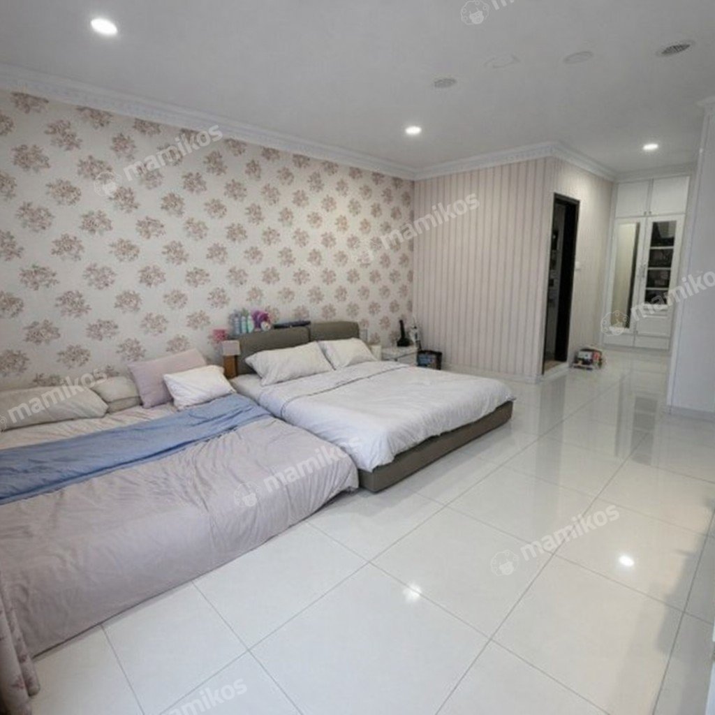 Rumah Sertifikat SHM 5 Kamar Tidur 3 Kamar Mandi Jakarta Garden City Jakarta Timur - Photo 3