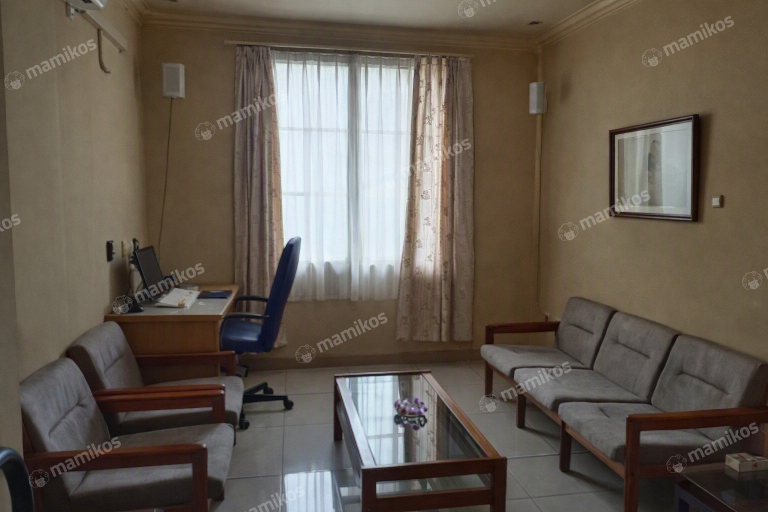 Rumah Sertifikat SHM 4 Kamar Tidur 4 Kamar Mandi Pantai Indah Kapuk Jakarta Utara - Photo 3