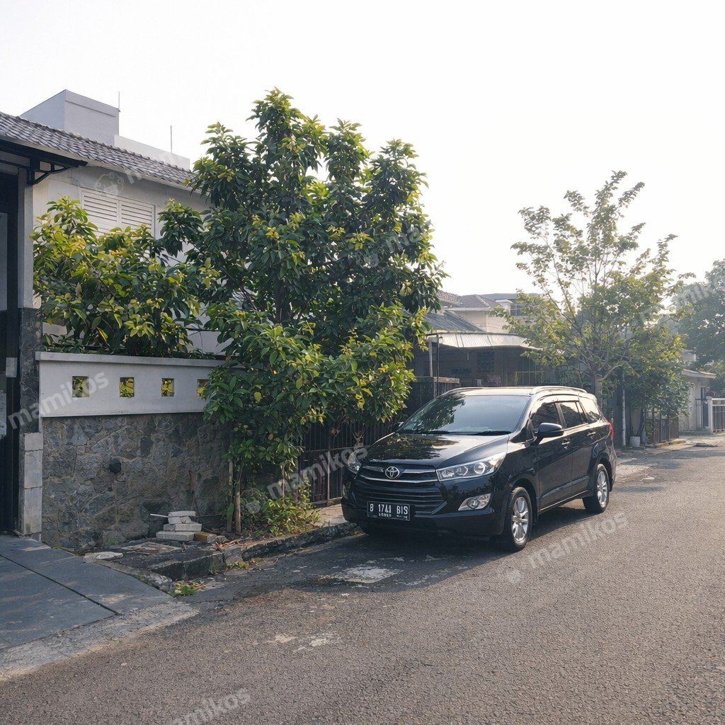 Rumah Sertifikat SHM 3 Kamar Tidur 2 Kamar Mandi Intercon Jakarta Barat - Photo 3