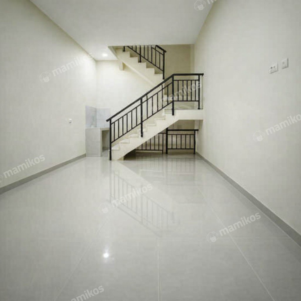 Rumah Sertifikat SHM 3 Kamar Tidur 3 Kamar Mandi Tanjung Duren Jakarta Barat - Photo 3