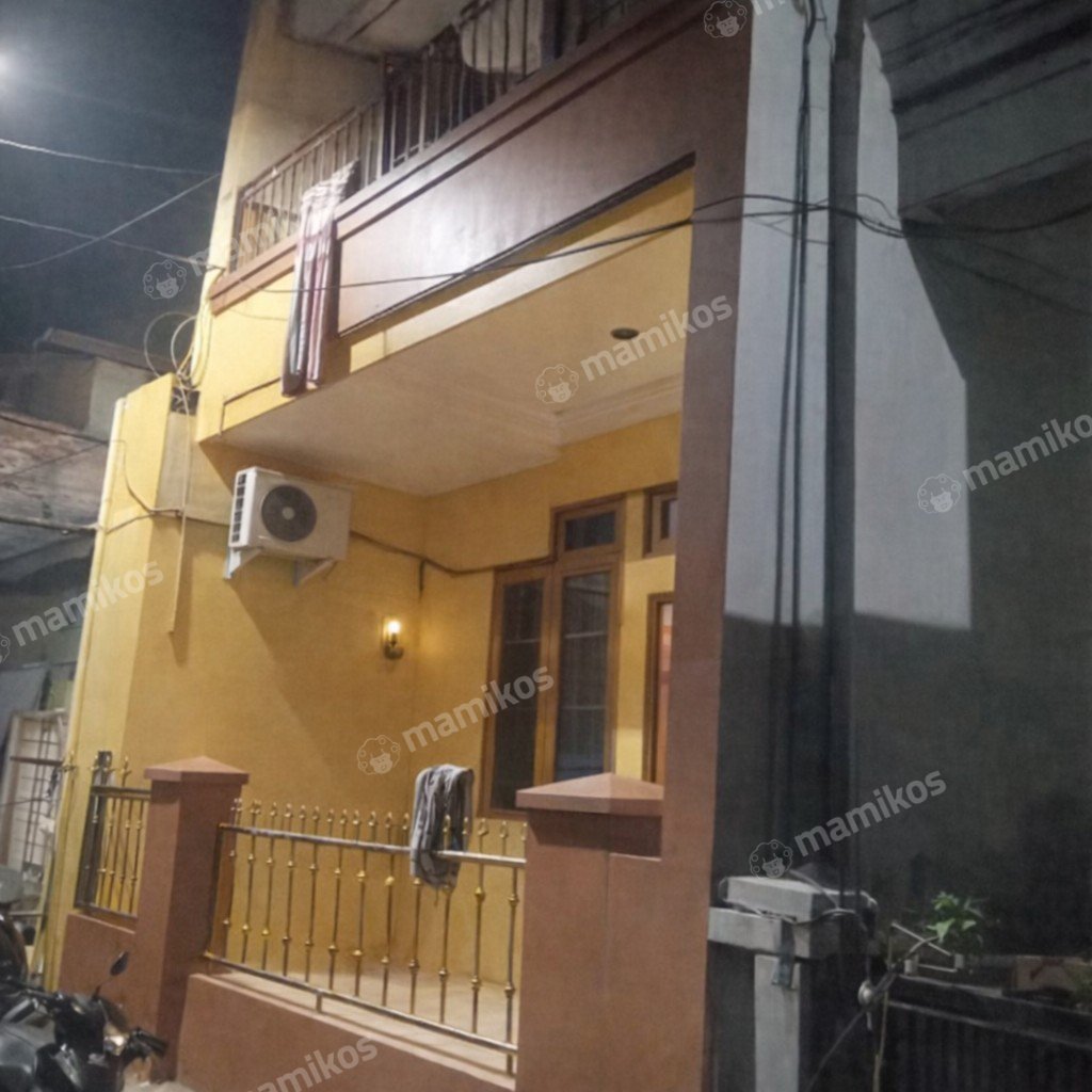 Rumah Sertifikat SHM 3 Kamar Tidur 2 Kamar Mandi Tanjung Duren Jakarta Barat - Photo 4