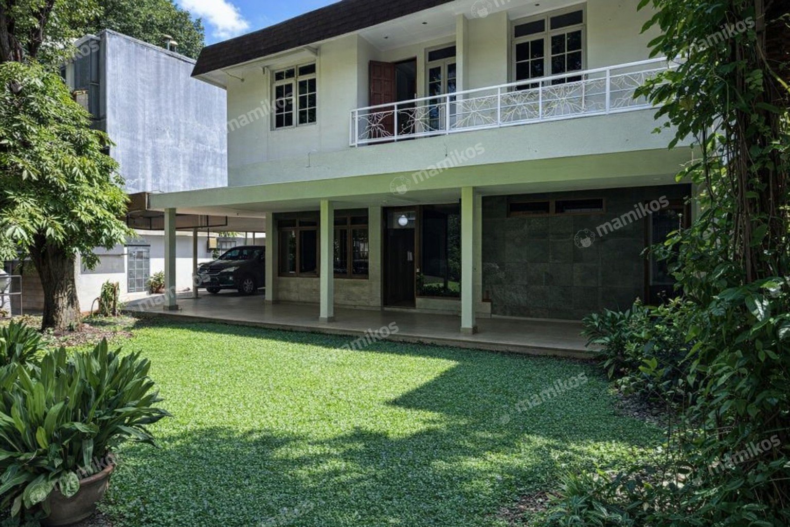 Rumah Sertifikat SHM 7 Kamar Tidur 5 Kamar Mandi Kebayoran Baru Jakarta Selatan