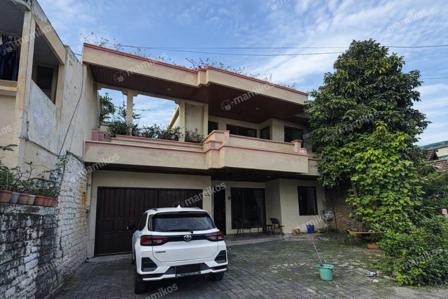 Rumah Sertifikat SHM 4 Kamar Tidur 3 Kamar Mandi Kedoya Selatan Jakarta Barat