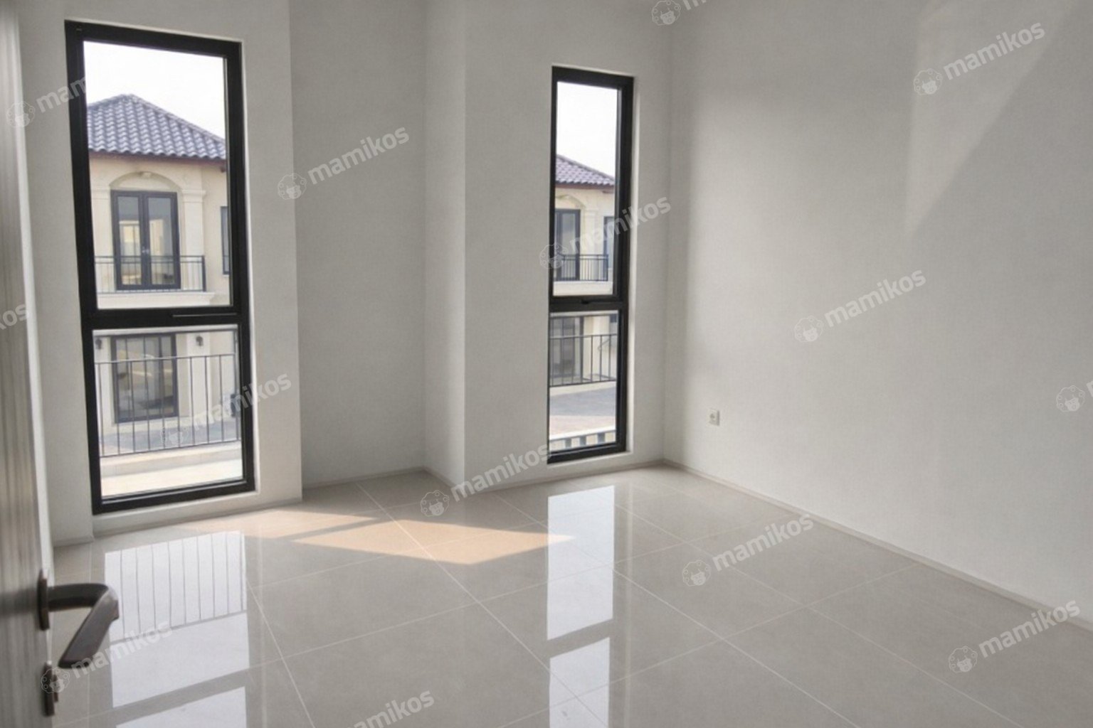 Rumah Sertifikat SHM 4 Kamar Tidur 3 Kamar Mandi Pegadungan Jakarta Barat