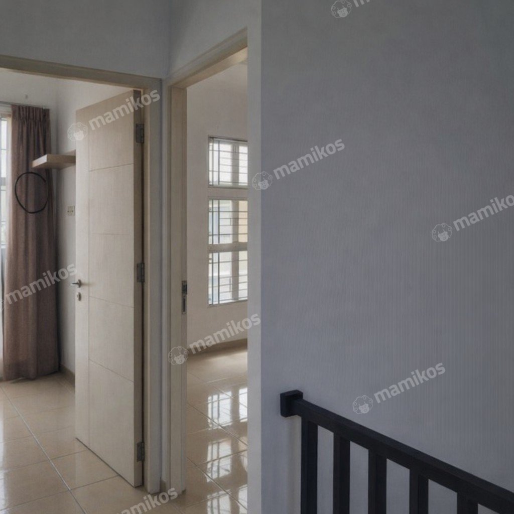 Rumah Baru Sertifikat SHM 5 Kamar Tidur Taman Surya Jakarta Barat - Photo 4