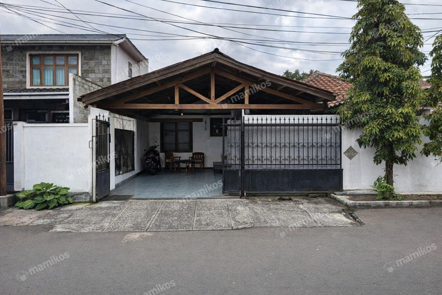 Rumah Sertifikat SHM 5 Kamar Tidur 2 Kamar Mandi Kalibata Jakarta Selatan