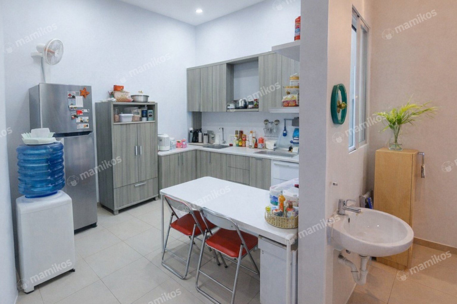 Rumah Sertifikat SHM 5 Kamar Tidur 5 Kamar Mandi Sunter Jakarta Utara - Photo 4