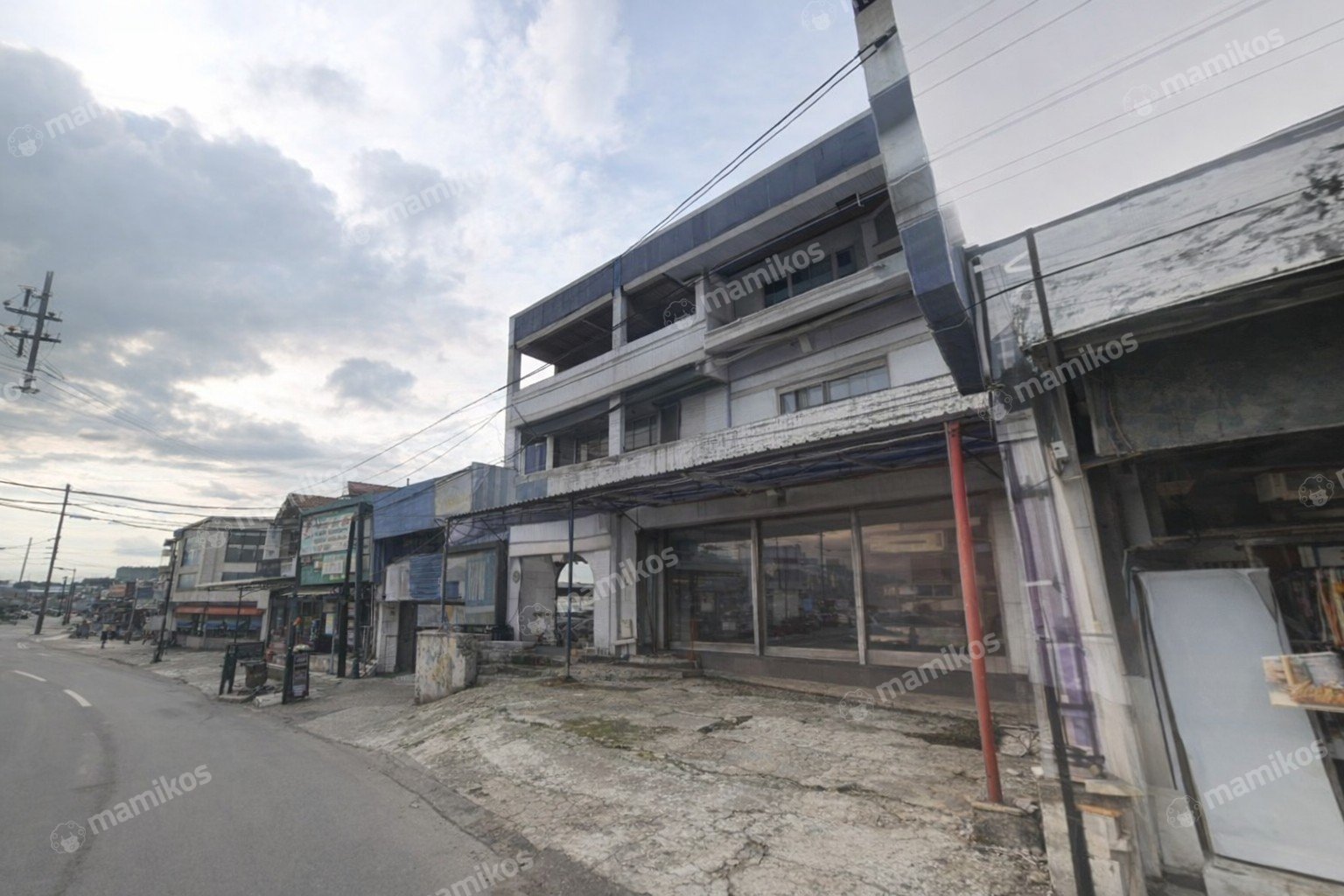 Rumah Sertifikat SHM 4 Kamar Tidur 3 Kamar Mandi Taman Mini Jakarta Timur - Photo 2