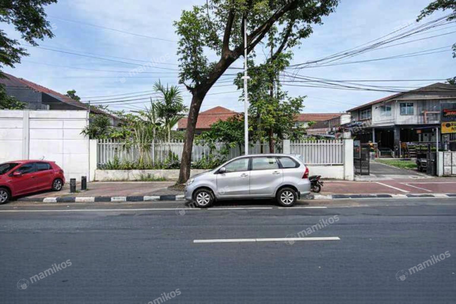 Rumah Sertifikat HGB 4 Kamar Tidur 3 Kamar Mandi Tebet Jakarta Selatan
