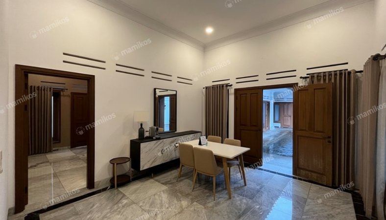 Rumah Menteng Jakarta Pusat