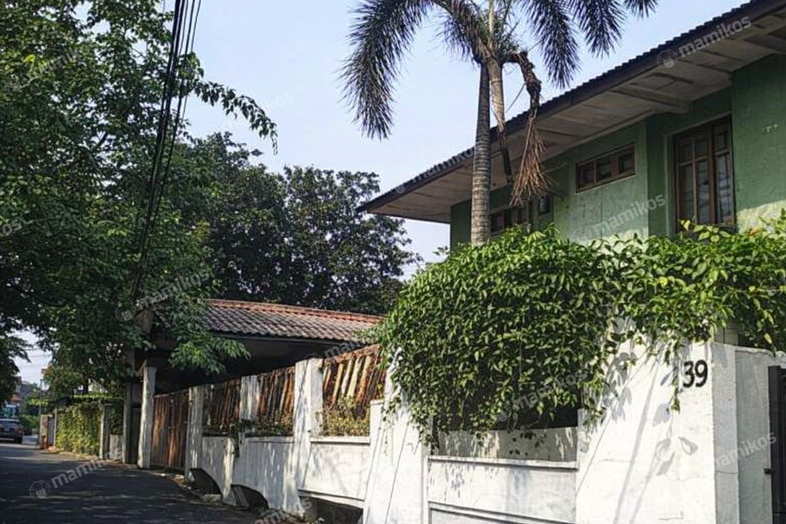 Rumah Sertifikat SHM 3 Kamar Tidur 3 Kamar Mandi Kebayoran Baru Jakarta Selatan
