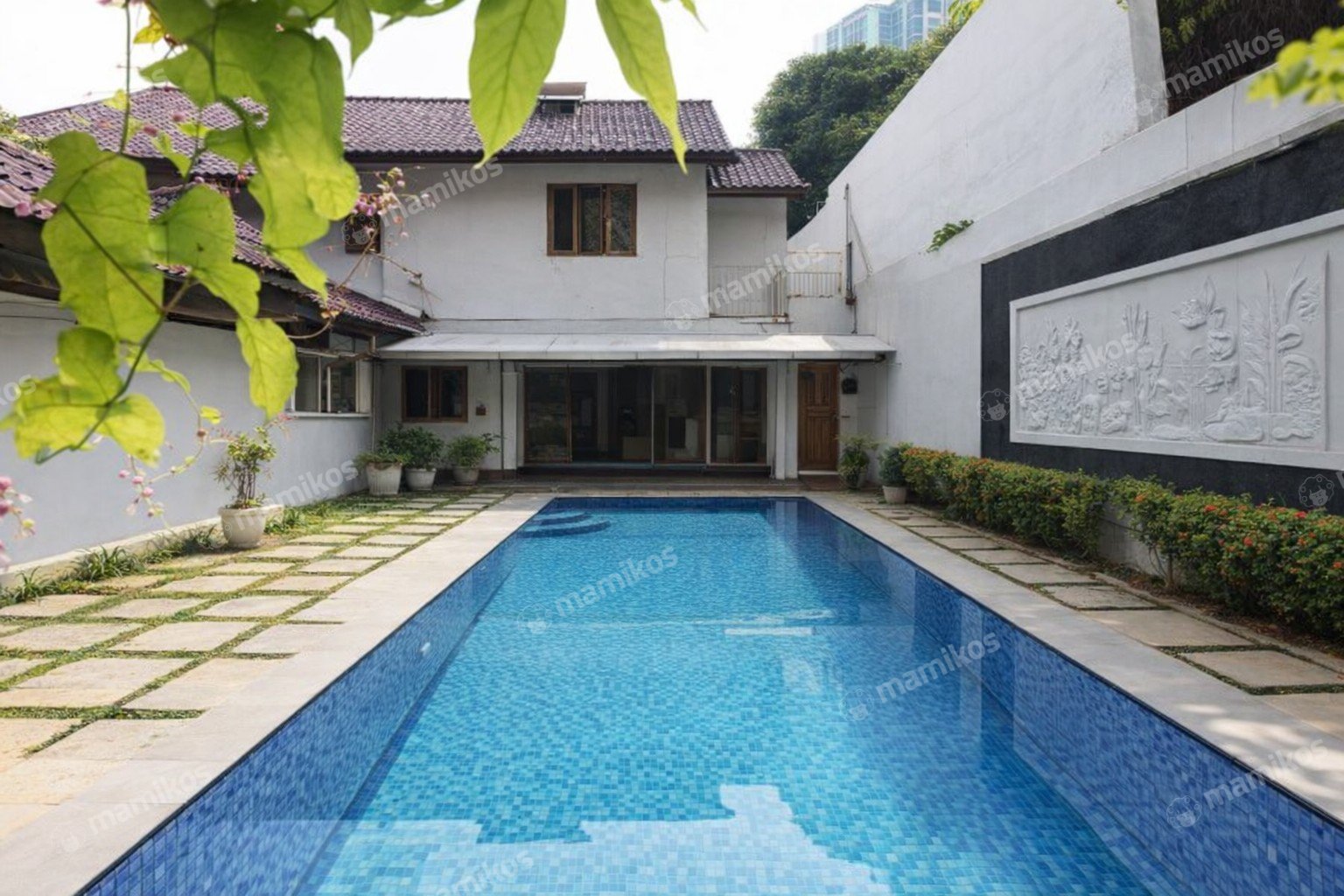 Rumah Sertifikat SHM 4 Kamar Tidur 4 Kamar Mandi Kebayoran Baru Jakarta Selatan