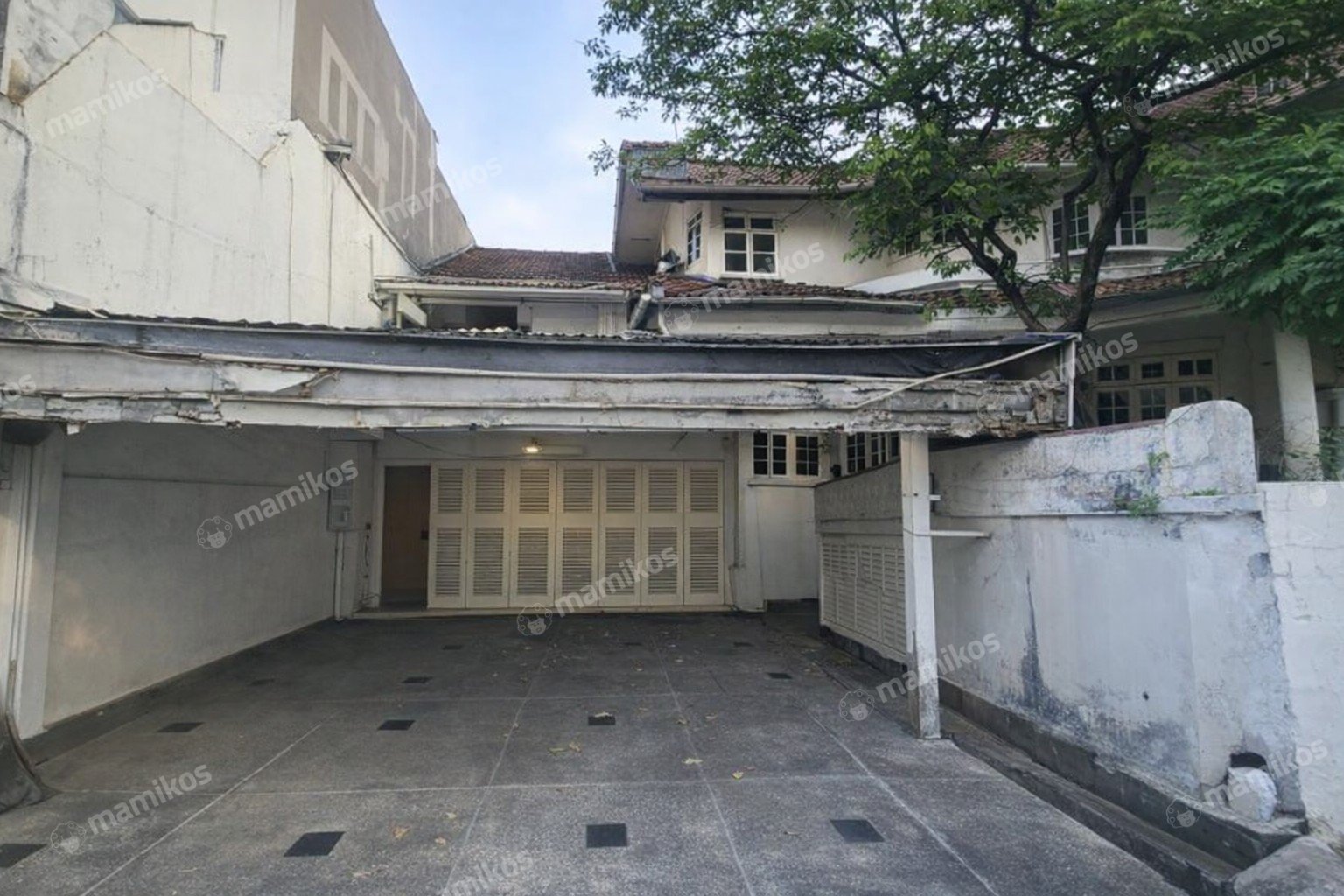 Rumah Sertifikat SHM 6 Kamar Tidur 5 Kamar Mandi Pondok Indah Jakarta Selatan