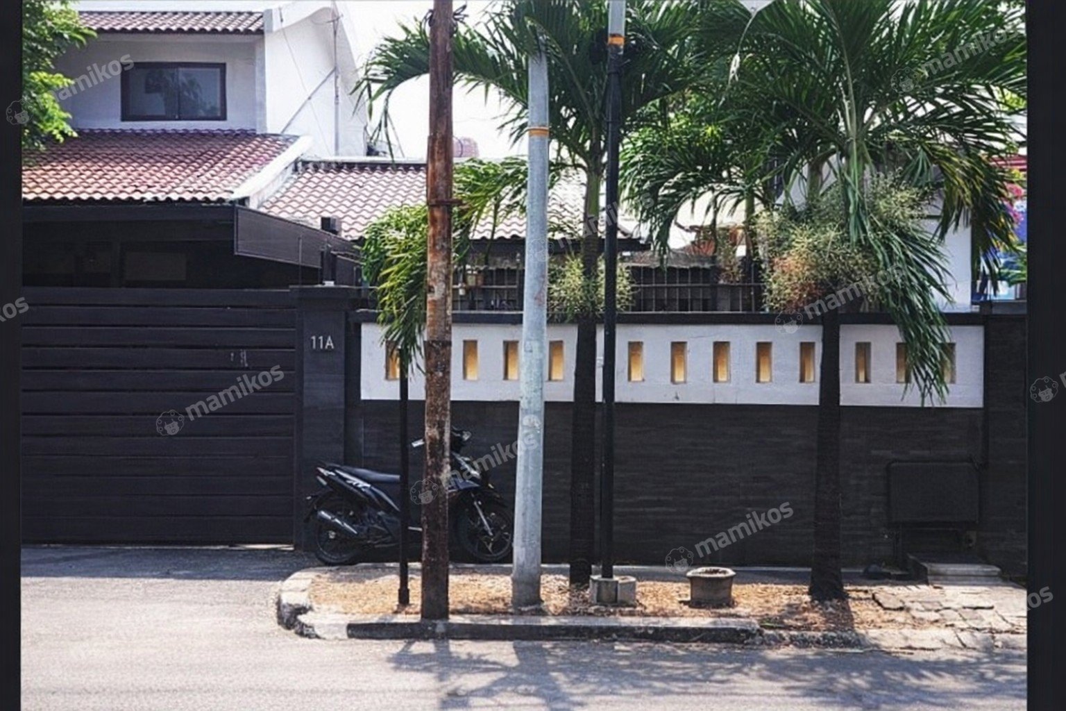 Rumah 5 Kamar Tidur 4 Kamar Mandi 2 Lantai Pondok Labu Jakarta Selatan