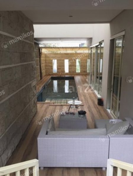 Rumah Sertifikat HGB 5 Kamar Tidur 5 Kamar Mandi Citraland Surabaya - Photo 3