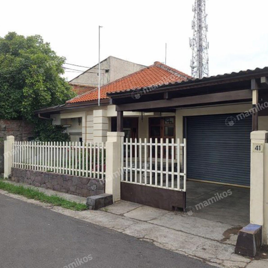 Rumah Sertifikat SHM 4 Kamar Tidur 2 Kamar Mandi Kedoya Selatan Jakarta Barat - Photo 2