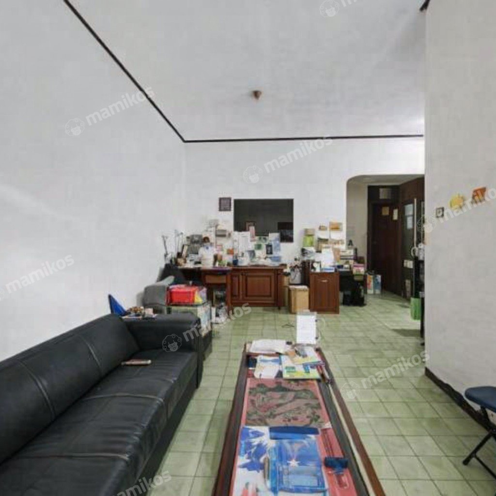 Rumah Sertifikat SHM 3 Kamar Tidur 2 Kamar Mandi Sunrise Garden Jakarta Barat - Photo 2
