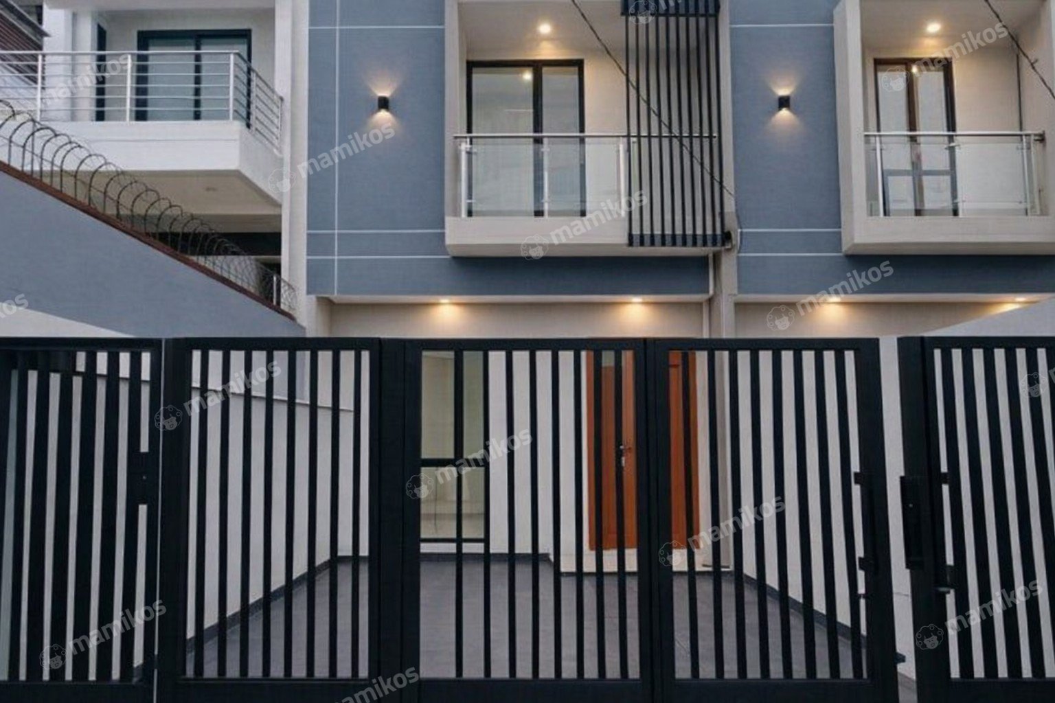 Rumah Sertifikat SHM 4 Kamar Tidur 4 Kamar Mandi Kembangan Jakarta Barat