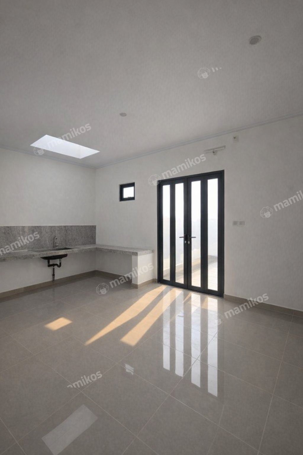 Rumah Sertifikat SHM 3 Kamar Tidur 3 Kamar Mandi Kav DKI Jakarta Barat - Photo 3
