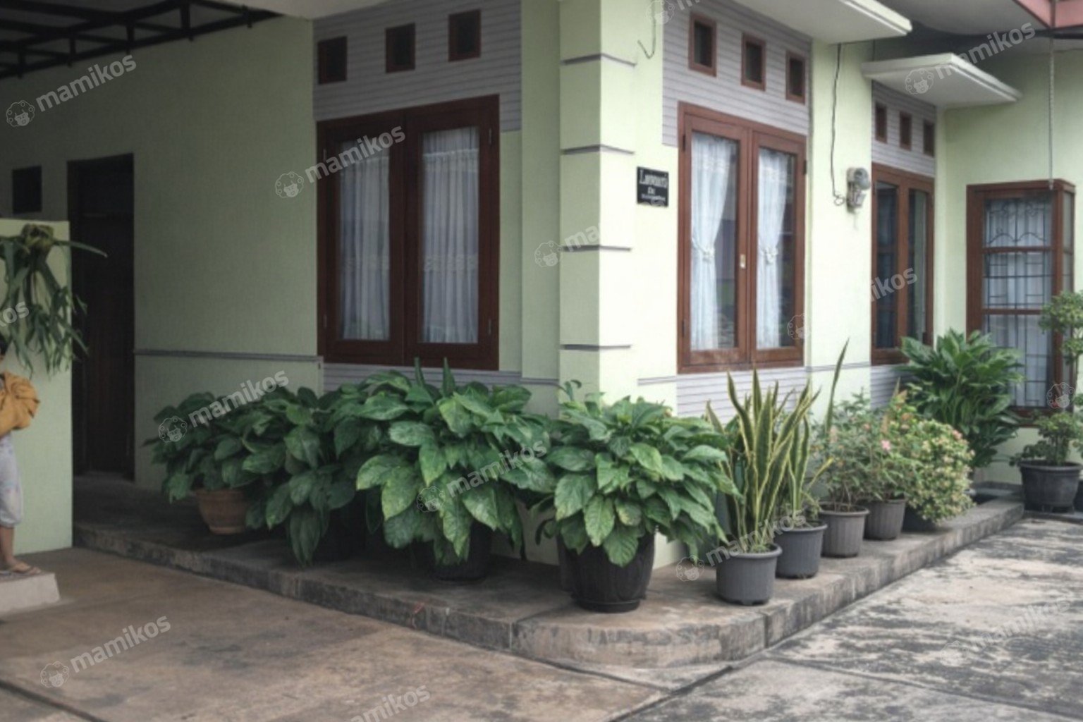Rumah Sertifikat SHM 3 Kamar Tidur 2 Kamar Mandi Pondok Kelapa Jakarta Timur