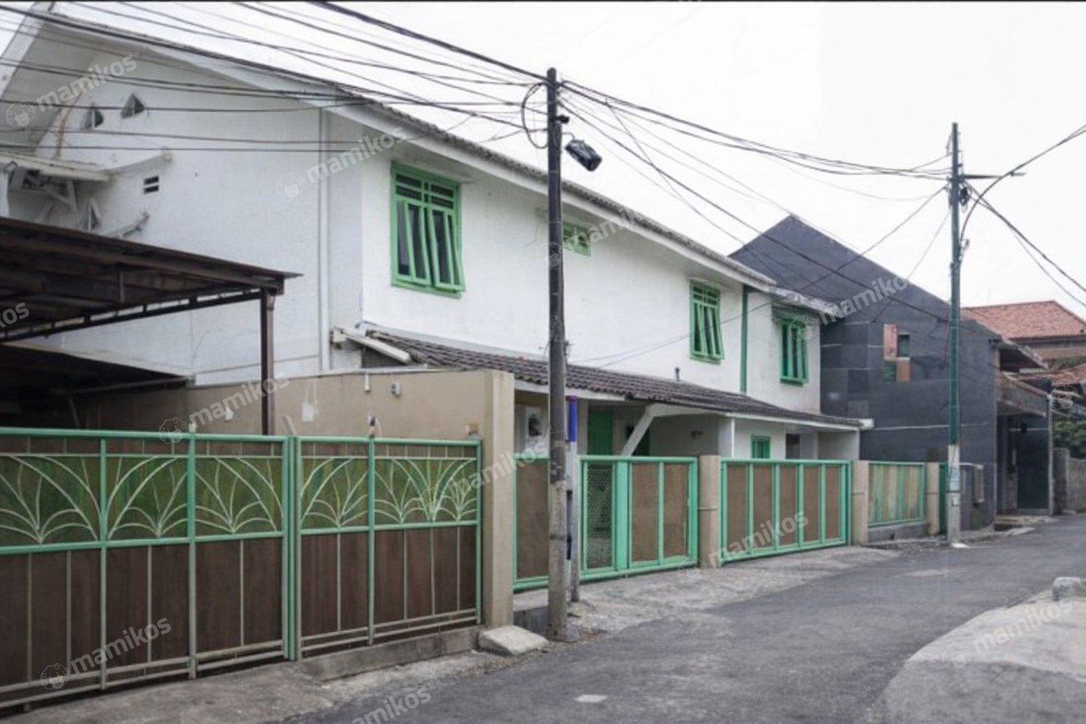 Rumah 13 Kamar Tidur 14 Kamar Mandi 2 Lantai Makasar Jakarta Timur - Photo 4