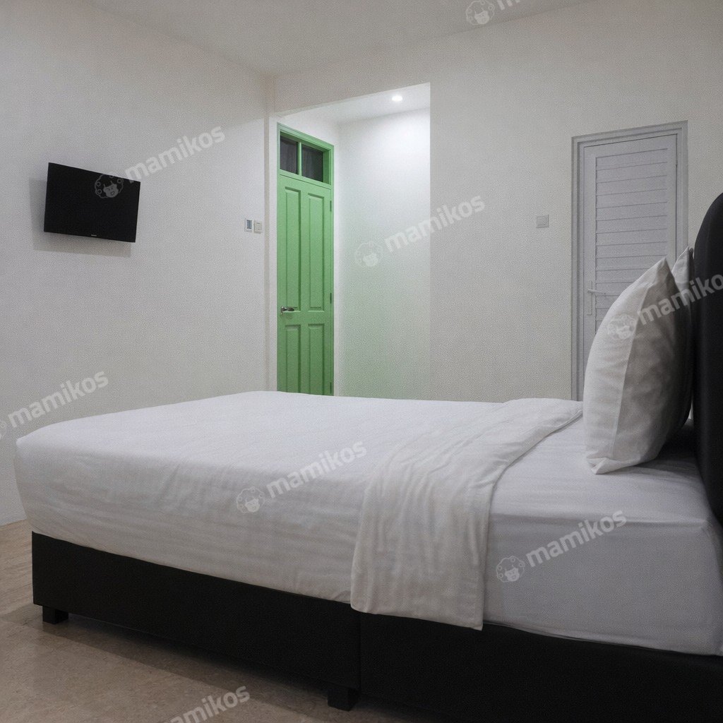 Rumah 13 Kamar Tidur 14 Kamar Mandi 2 Lantai Makasar Jakarta Timur - Photo 5