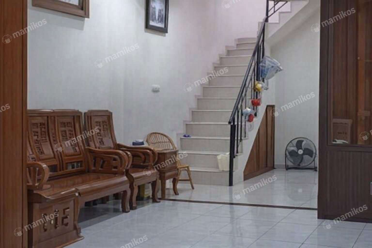Rumah Sertifikat SHM 5 Kamar Tidur 4 Kamar Mandi Kalideres Jakarta Barat