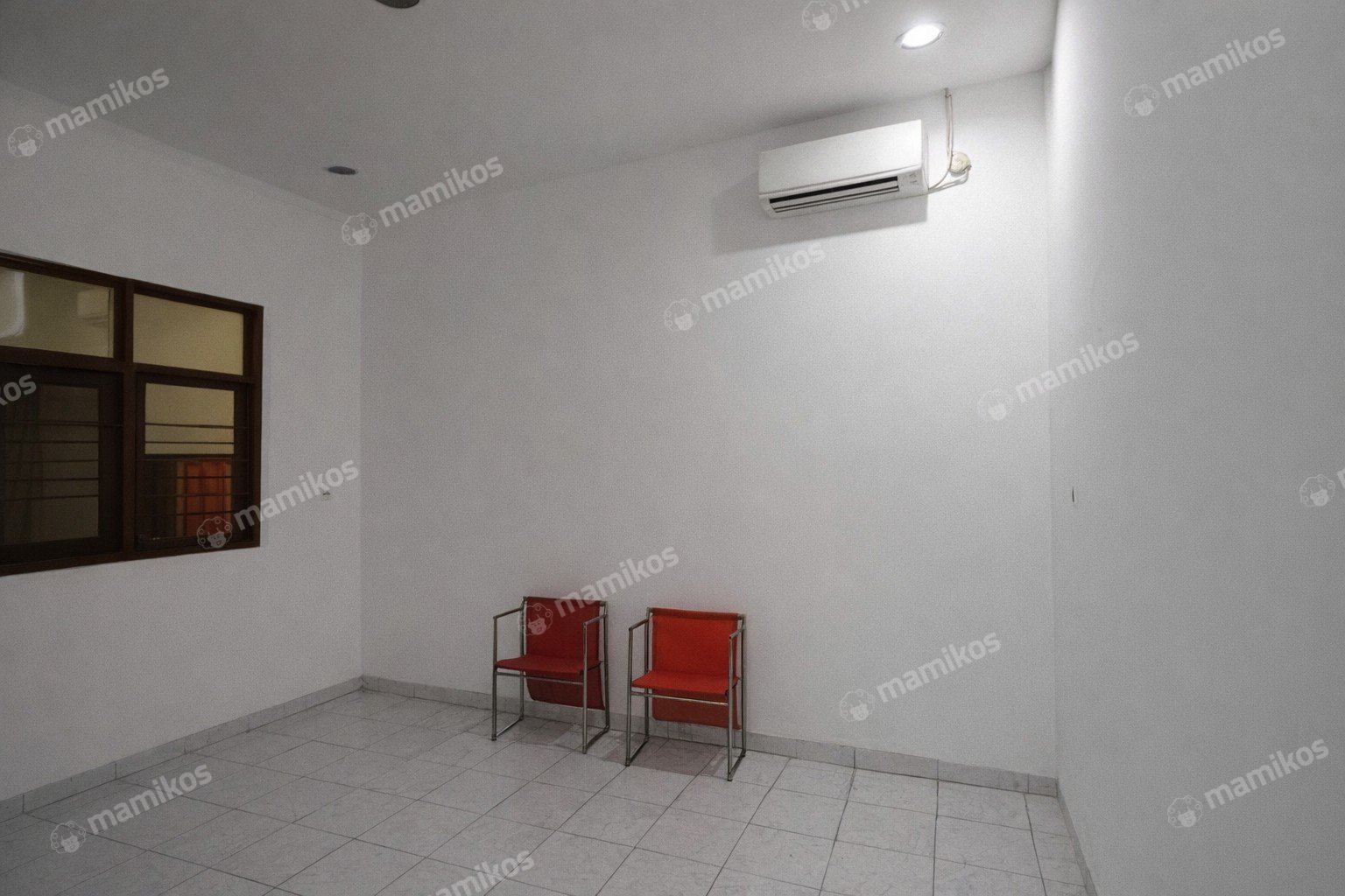Rumah Sertifikat SHM 3 Kamar Tidur 2 Kamar Mandi Mangga Besar Jakarta Barat - Photo 4