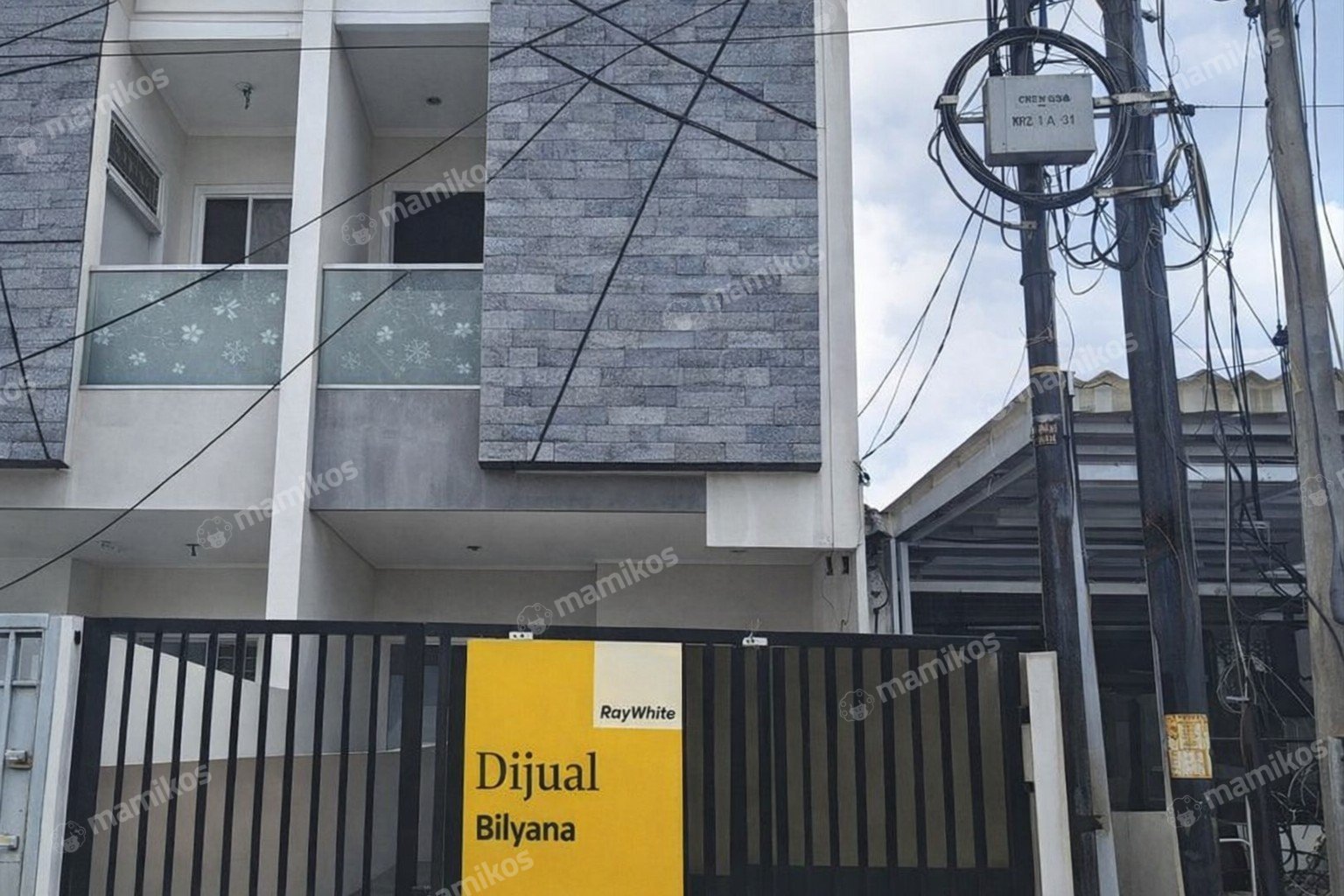 Rumah Sertifikat SHM 3 Kamar Tidur 3 Kamar Mandi Duri Kepa Jakarta Barat