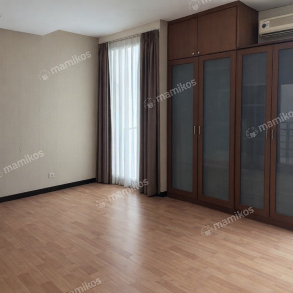 Rumah Sertifikat HGB 3 Kamar Tidur 3 Kamar Mandi Pakubuwono Jakarta Selatan - Photo 5