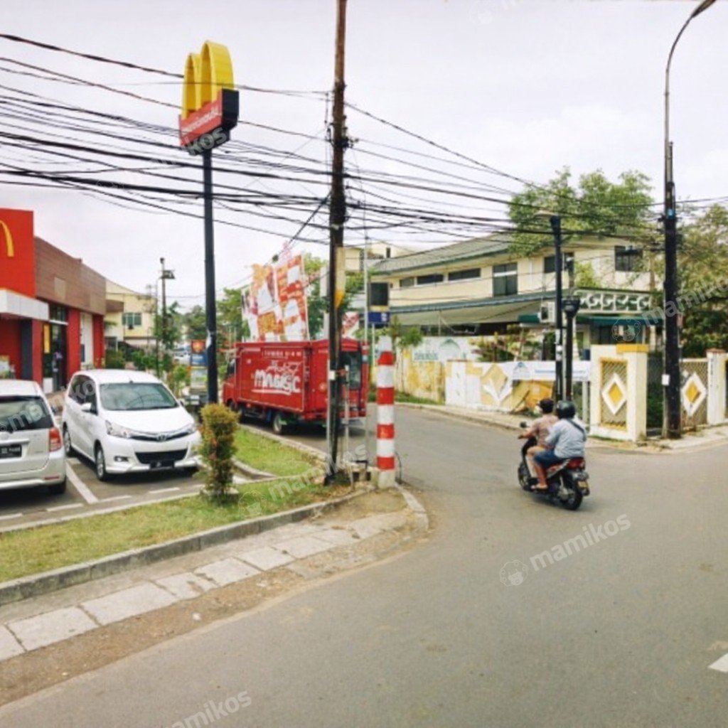 Rumah Sertifikat SHM 12 Kamar Tidur 10 Kamar Mandi Lenteng Agung Jakarta Selatan - Photo 3